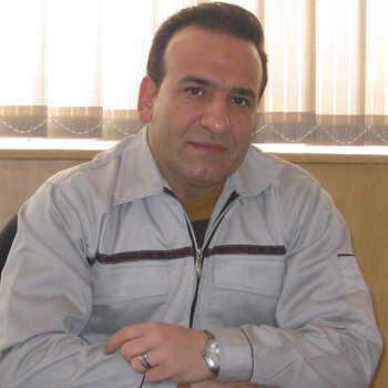 داریوش کرمی